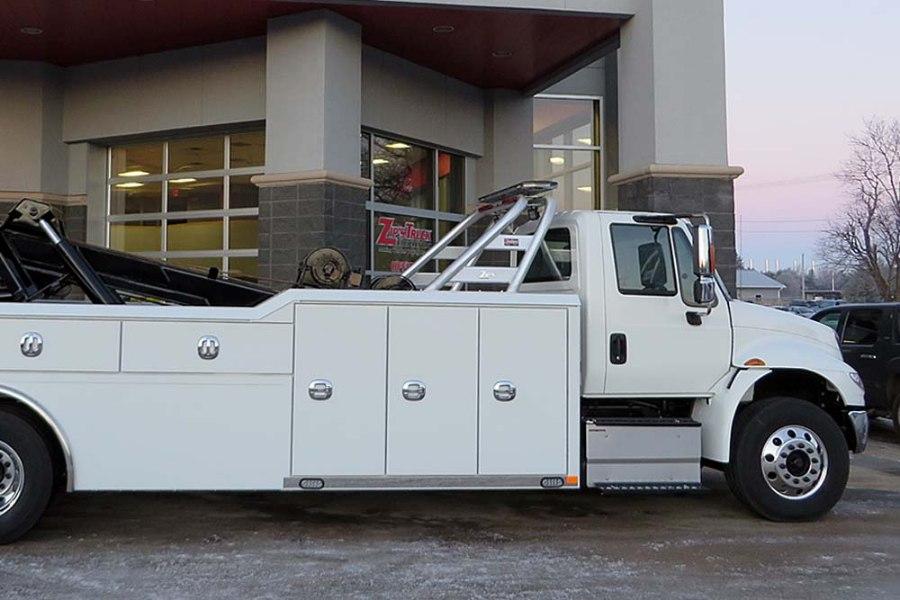 Picture of Miller Heavy Duty Aluminum Pylon 43"