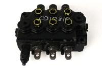 Picture of Miller 3 Spool Valve Walvoil Wheel Lift Century and Vulcan Wreckers