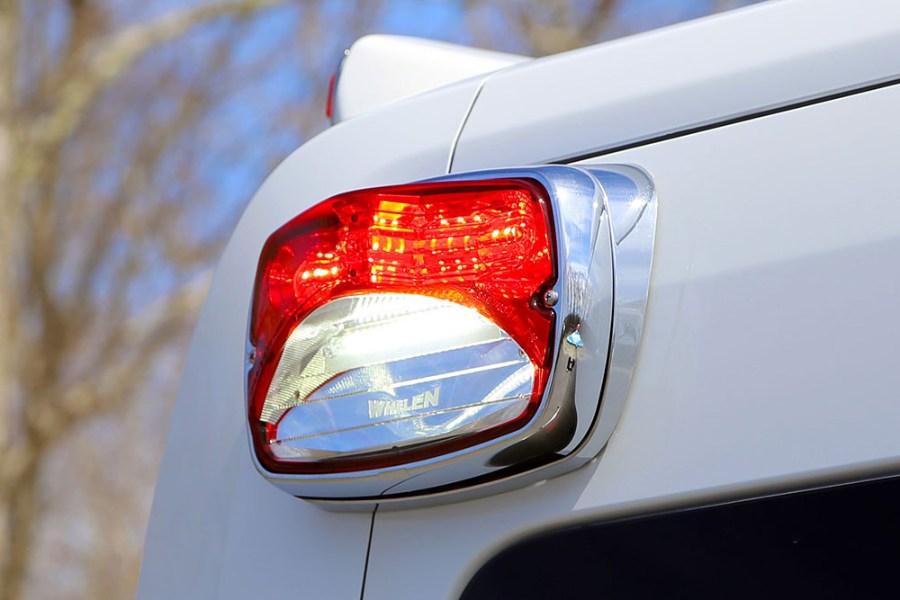 Picture of Whelen M9 Series Chrome Rear High Roof Housing