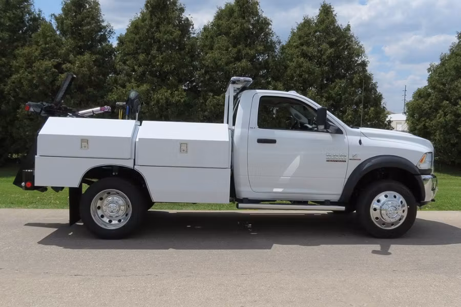 Picture of Zip's 2" x 2" x 23" Aluminum Tube Pylon