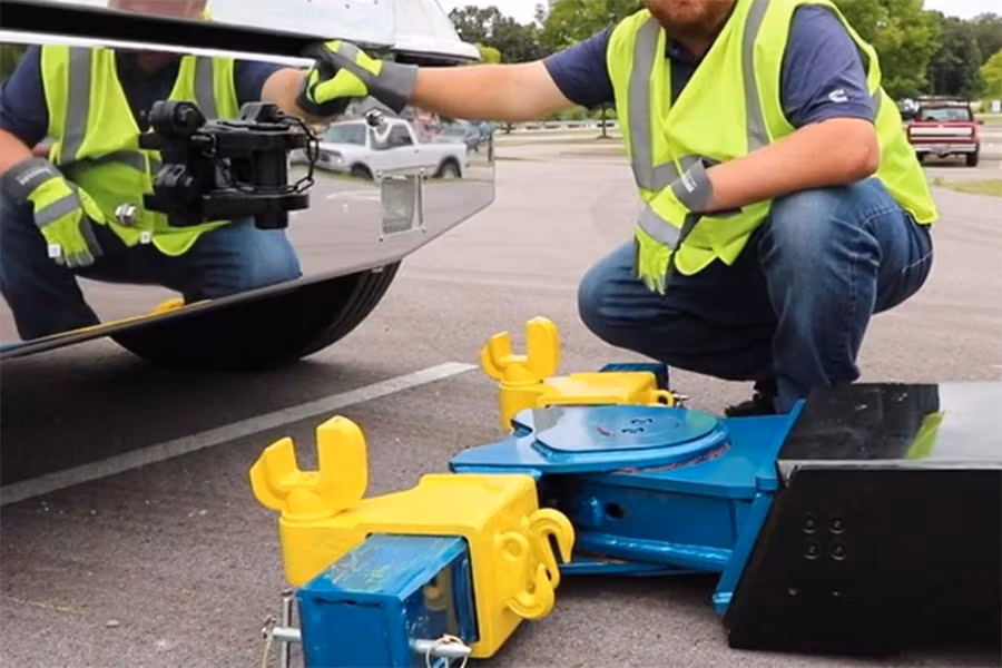 Picture of Miller Short Tapered Axle Fork -  2" Wide Opening