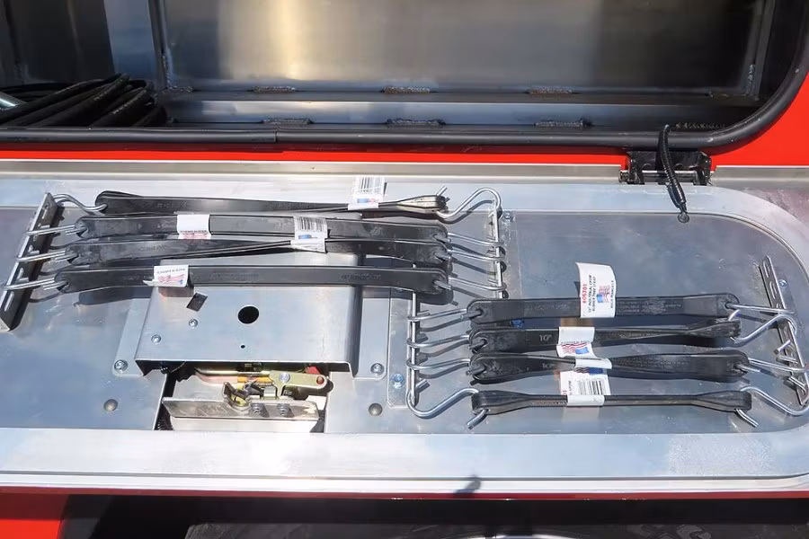 Picture of Zip's Custom Aluminum Bungee Cord Bracket