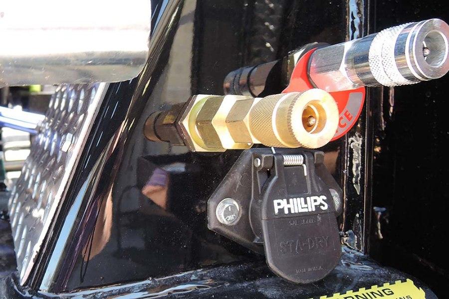 Picture of Miller Quick Connect Air Supply