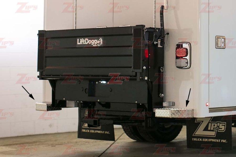 Picture of Rear Corner Step, Aluminum Diamond Plated