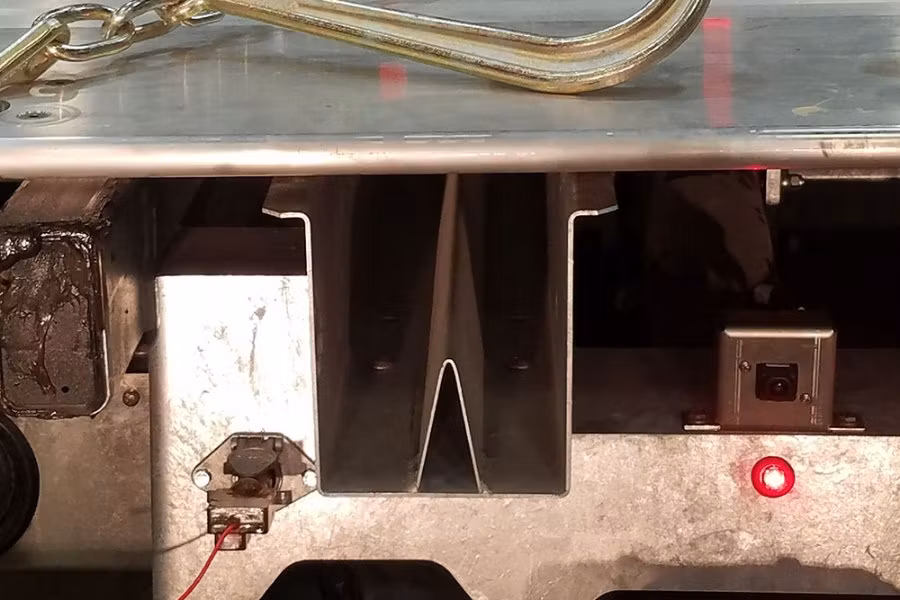 Picture of Miller Industries Snow Scoop Kit with Carriage Bolts