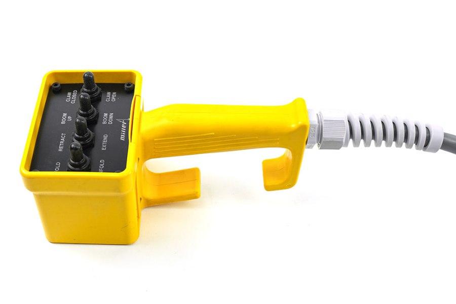 Picture of Miller Remote, 4 Function w/ Deutsch Connector