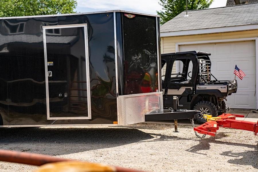 Picture of Zip's Receiver Hitch for Chevron Autogrip Wheel Lift