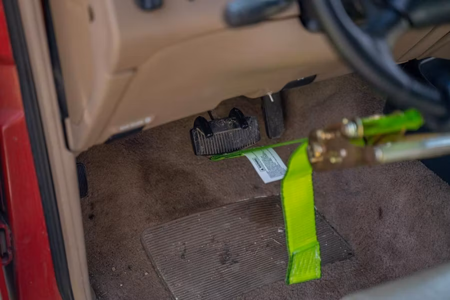 Picture of SafeAll Steering Wheel Lock w/ Claw Hooks