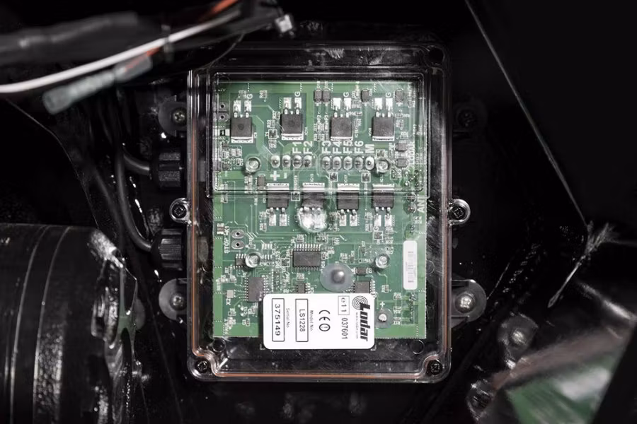 Picture of In The Ditch SP20000 Sidepuller with Integrated Controls