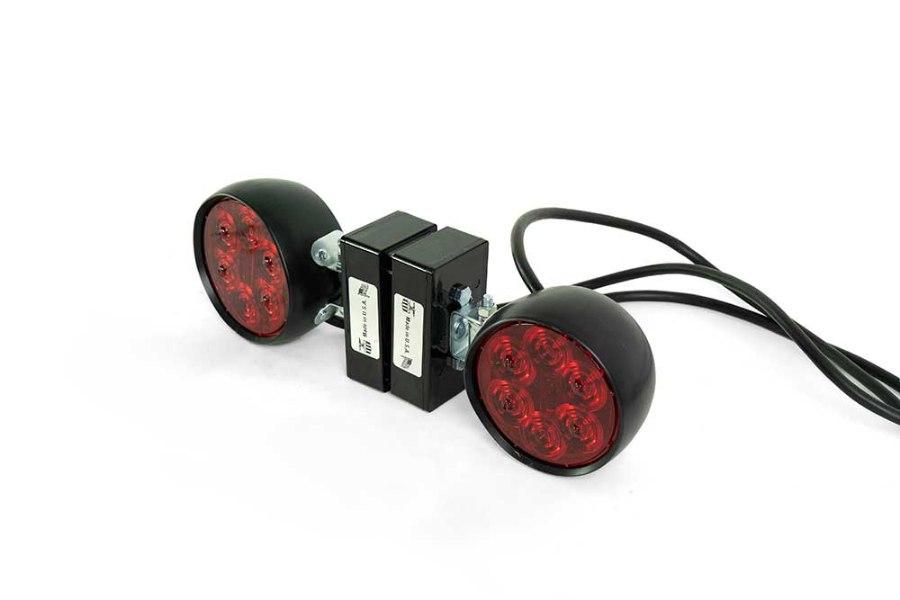 m4532 PIP 687 サージ　 foil 急送/Dispatch United Safety LED Magnetic Tow Light Kit Without Case | Zip's