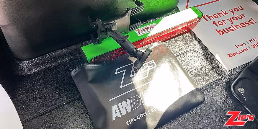 Picture of 2025 Century Aluminum 12 Series LCG™ Car Carrier, International MV-X, 22005