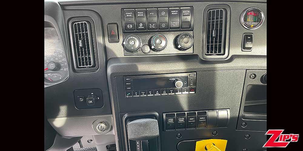 Picture of 2025 Century Aluminum 12 Series LCG™ Car Carrier, International MV, 22040