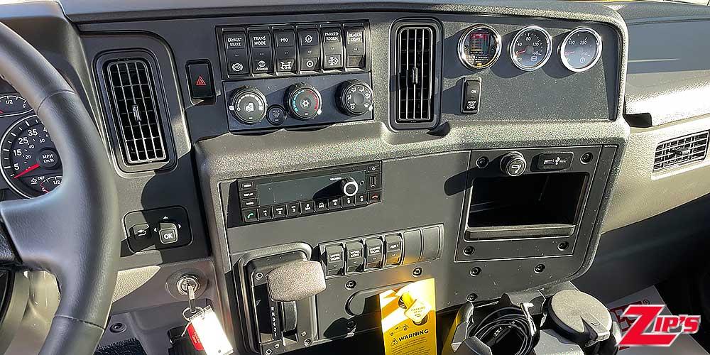 Picture of 2025 Century Aluminum 12 Series LCG™ Car Carrier, International MV, 22047