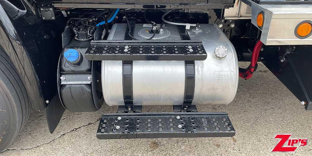 Picture of 2025 Century Aluminum 12 Series LCG™ Car Carrier, International MV, 22044