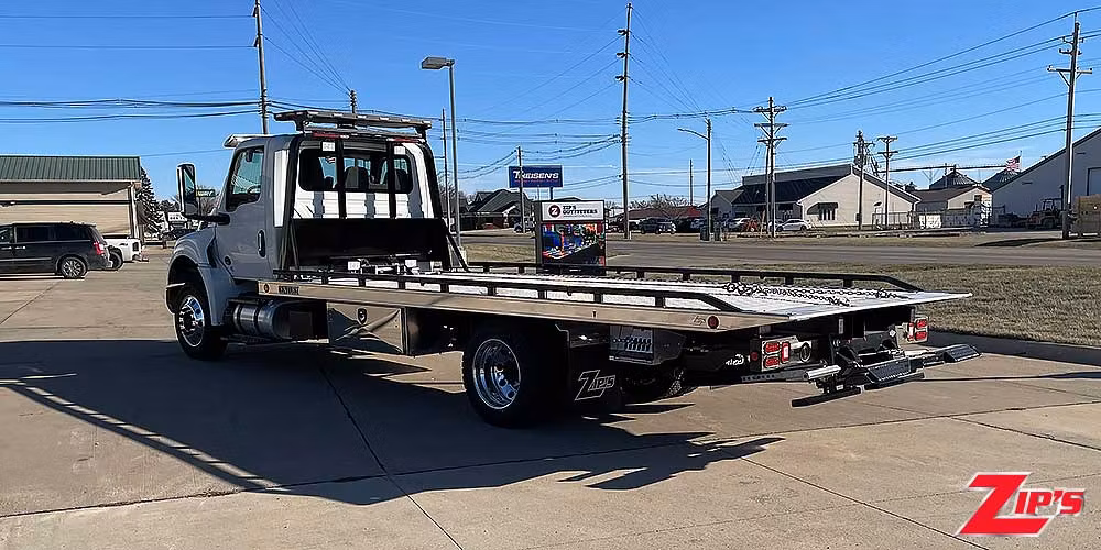 Picture of 2025 Century Aluminum 12 Series LCG™ Car Carrier, International MV, 22033