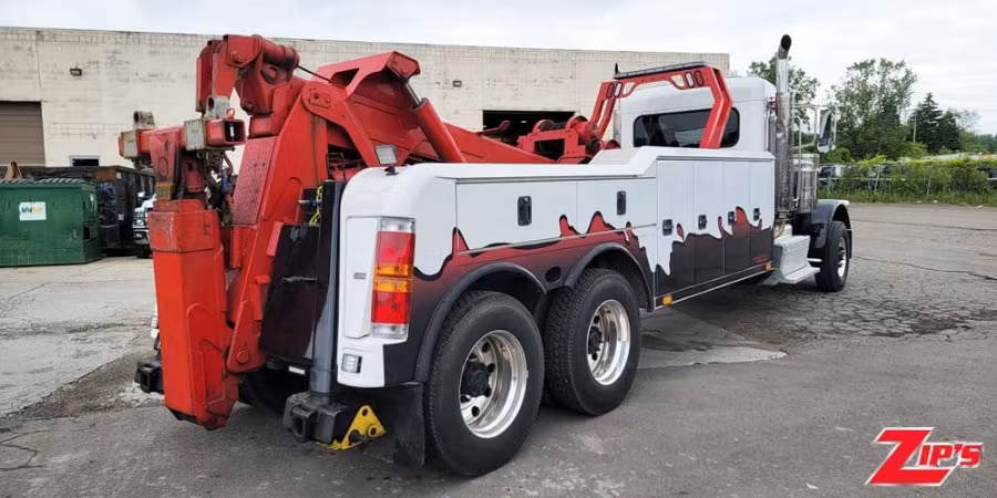 Picture of 2005 Century 5230 30 Ton Wrecker, 2012 Peterbilt 389, 20374