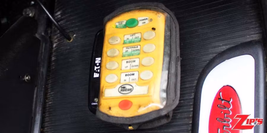 Picture of 2022 Vulcan V70 35 Ton Wrecker, Peterbilt 389 w/36" Sleeper, 20484