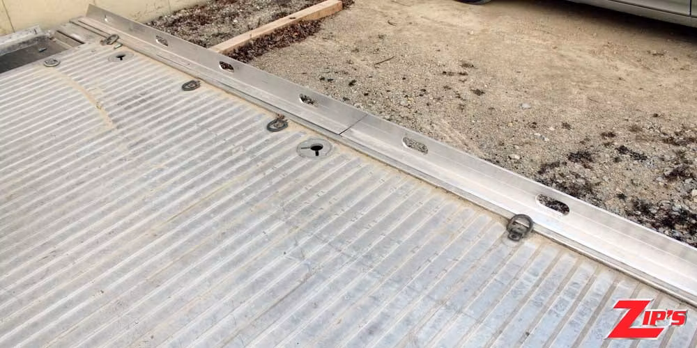 Picture of 2016 Century Aluminum 10 Series Bed & 8K# Worm Winch, 22700