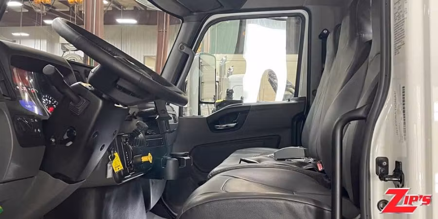 Picture of 2025 Century Aluminum 12 Series LCG™ Car Carrier, International MV, 22032