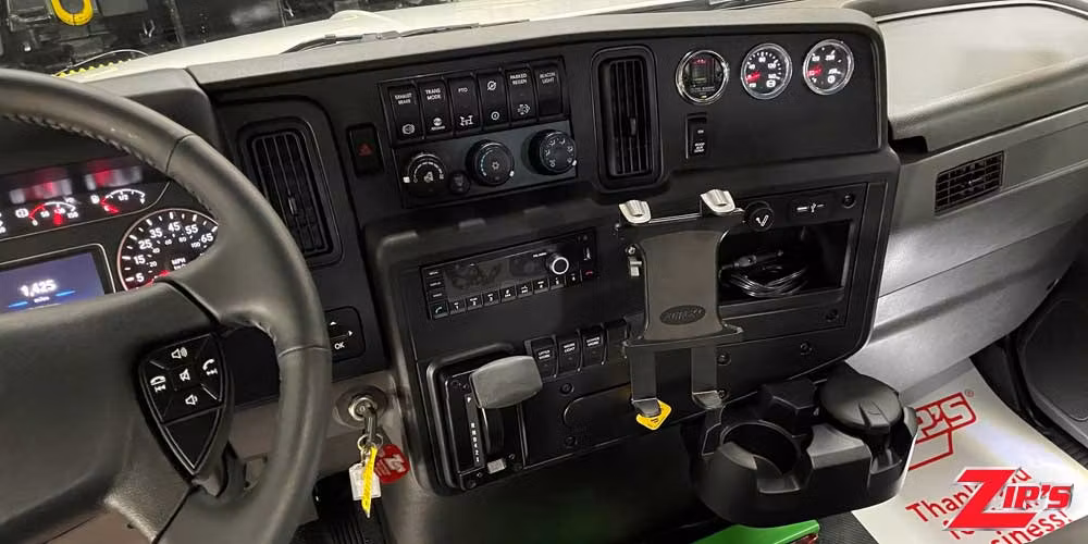 Picture of 2025 Century Aluminum 12 Series LCG™ Car Carrier, International MV, 22032