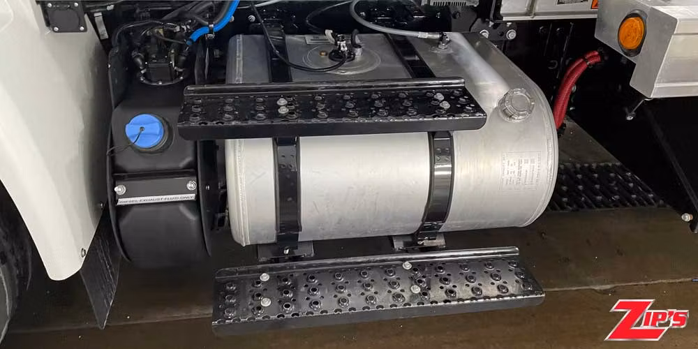 Picture of 2025 Century Aluminum 12 Series LCG™ Car Carrier, International MV, 22032