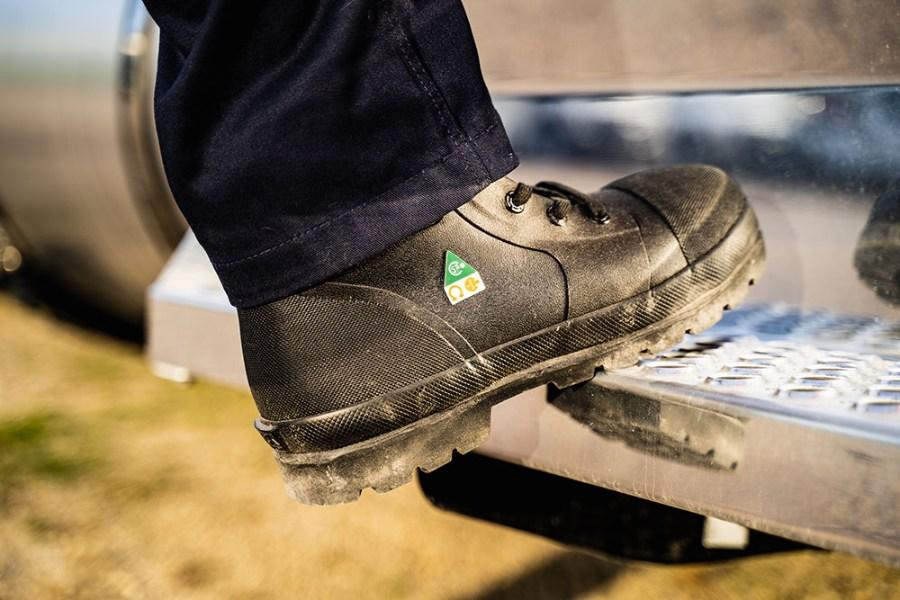 Picture of Muck Chore Classic 6" CSA Steel Toe Boots