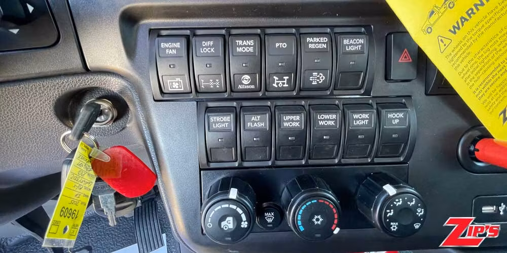 Picture of 2025 Century 3212 16 Ton Wrecker, International MV-X, 19609