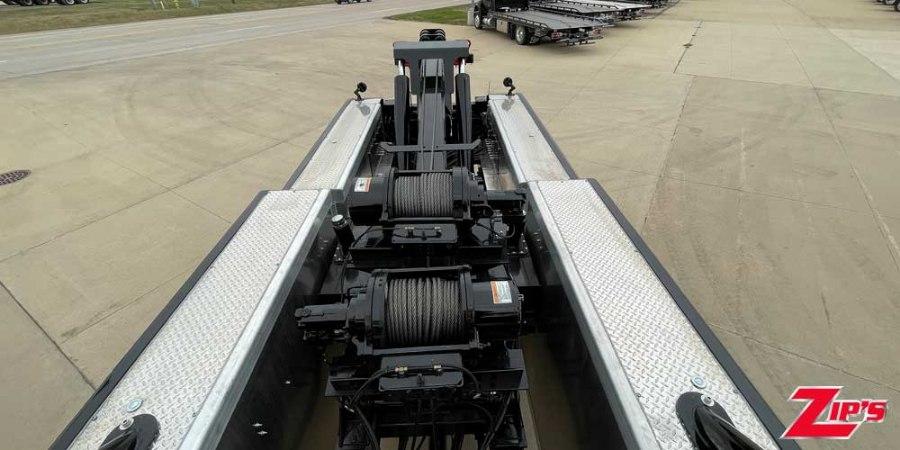 Picture of 2025 Century 5130 25 Ton Wrecker, Peterbilt 567 w/44" Sleeper, 20648