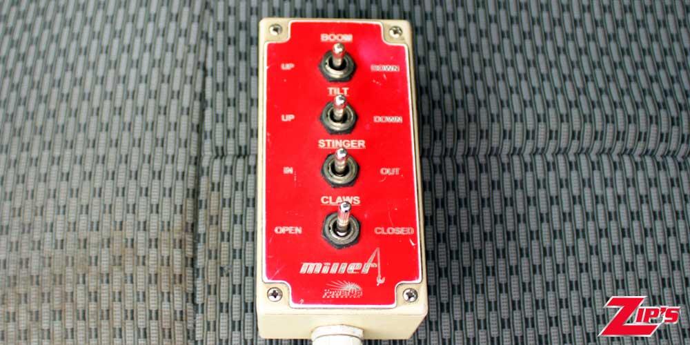 Picture of 2011 Miller TSV w/Holmes 220 Snatcher Wheel Lift, Ford F350SDEC, 20880