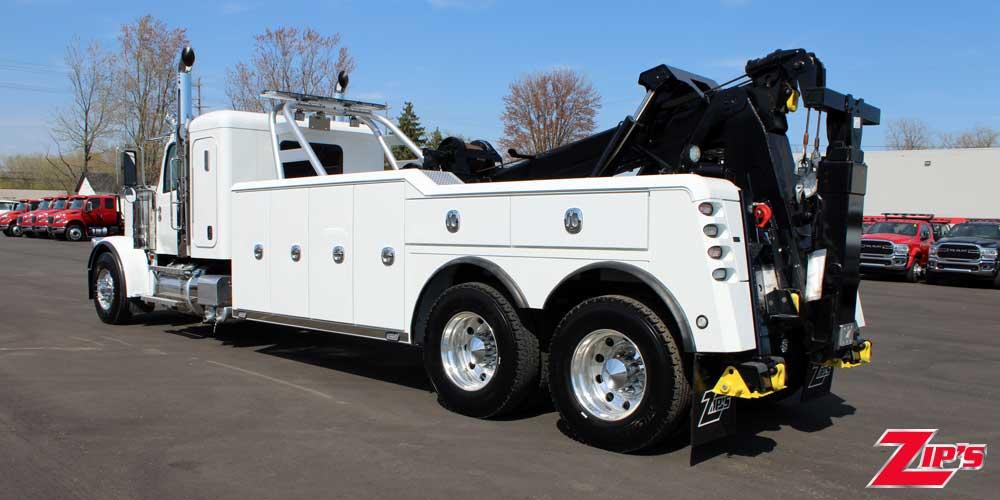 Picture of 2025 Century 5130 25 Ton Wrecker, Peterbilt 589 w/44" Sleeper, 20979