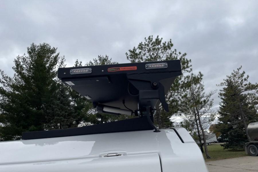 Picture of SafeAll Universal Roof Mount Bracket
