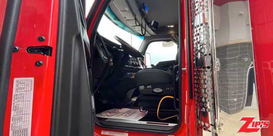 Picture of 2025 Century 5130 25 Ton Wrecker, Kenworth W990 w/28" Sleeper, 21263