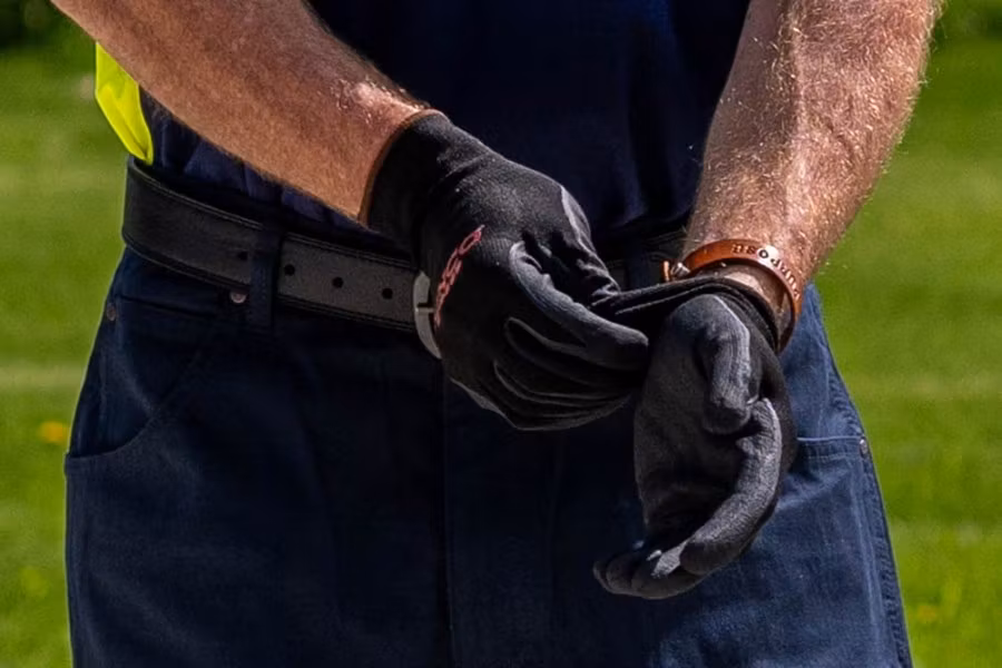 Picture of Kinco Nylon Knit Shell Gloves with Micro-Foam Nitrile Palm