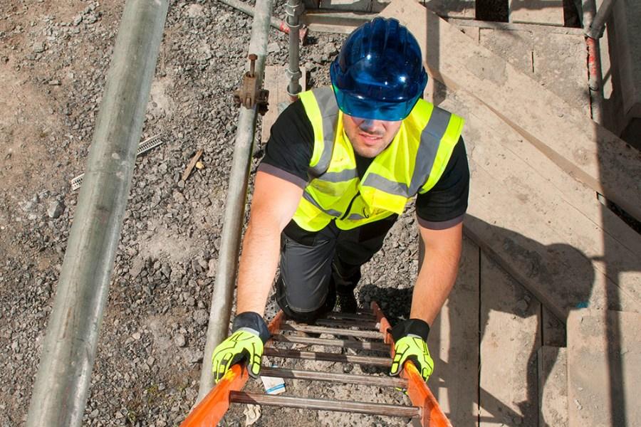 Portwest Peak View Vented Safety Hard Hat Additional Angle