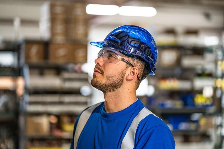 Picture of Portwest Peak View Vented Safety Hard Hat