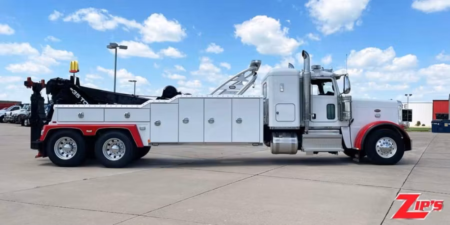 Picture of 2022 Vulcan V70 35 Ton Wrecker, Peterbilt 389 w/36" Sleeper, 20484