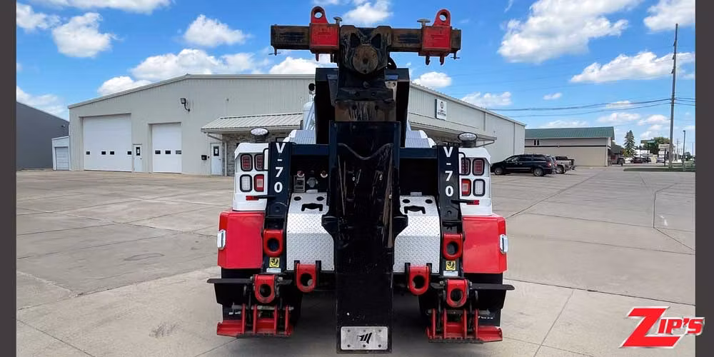 Picture of 2022 Vulcan V70 35 Ton Wrecker, Peterbilt 389 w/36" Sleeper, 20484