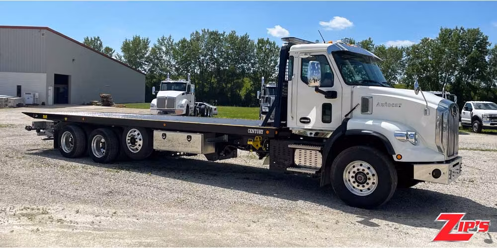 Picture of 2025 Century 30 Series LCG™ Steel Industrial Carrier, Autocar DC64 6X4, 21240