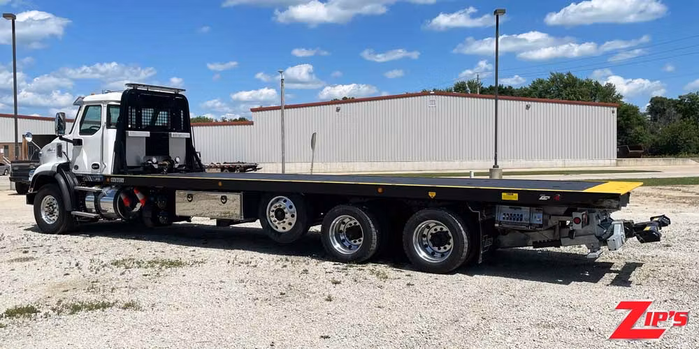 Picture of 2025 Century 30 Series LCG™ Steel Industrial Carrier, Autocar DC64 6X4, 21240