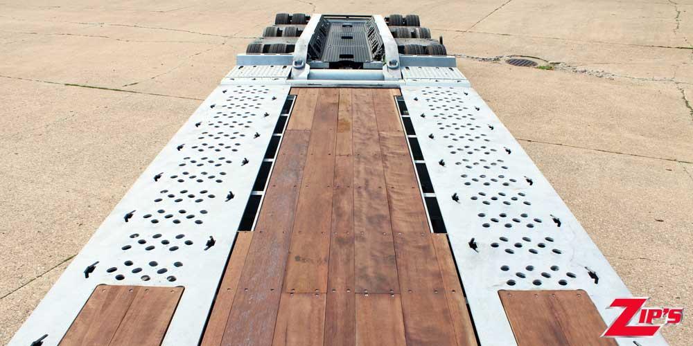 Picture of 2026 Landoll 850XT 53' Removable Goose Neck Bus Trailer, 22872