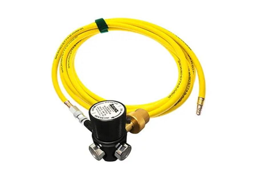 Picture of SAVA Pressure Regulator with 6' Yellow Hose, 116-145 PSI