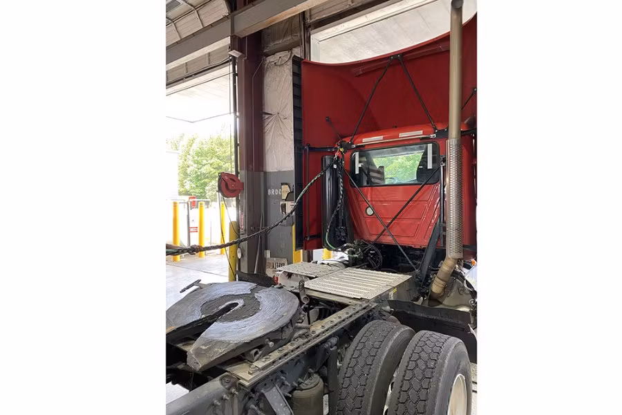 Picture of EZ Claw Stanchion Bracket Kit with Sling