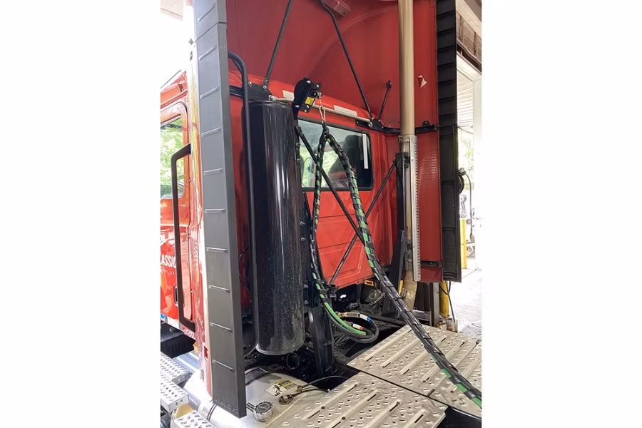 Picture of EZ Claw Stanchion Bracket Kit with Sling