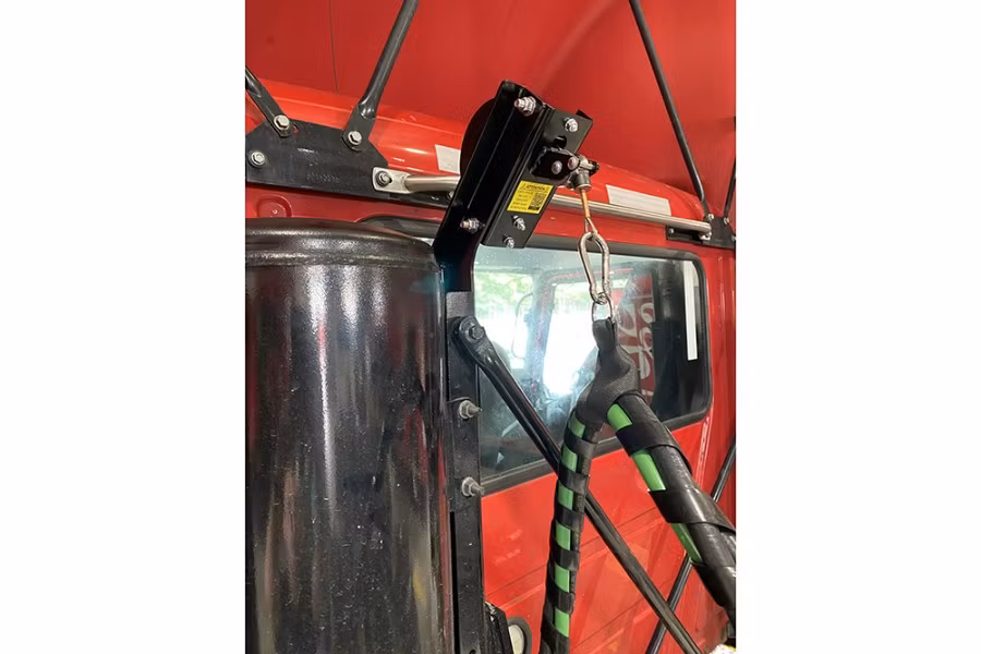 Picture of EZ Claw Stanchion Bracket Kit with Sling