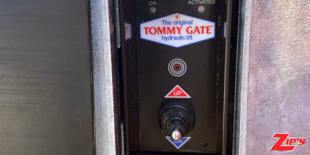 Picture of 2024 Zip's RSB Road Service Body, Ford F600SD 4X4, 19251