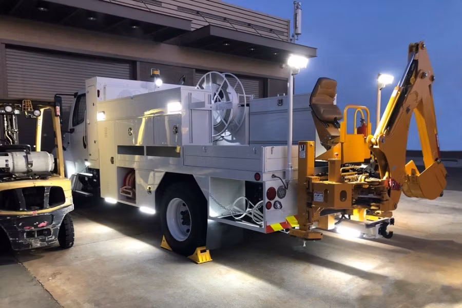 Picture of Maxxima 5,500 Lumen Exterior Scene LED Work Light