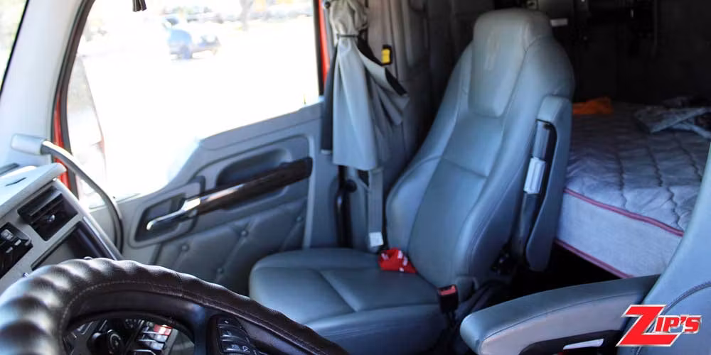 Picture of 2016 Kenworth T880 w/44" Sleeper Road Tractor, 23169