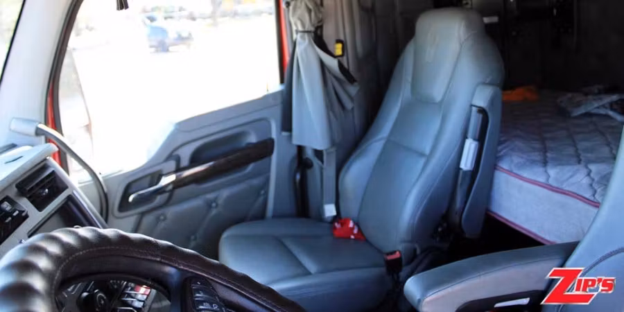 Picture of 2016 Kenworth T880 w/44" Sleeper Road Tractor, 23169