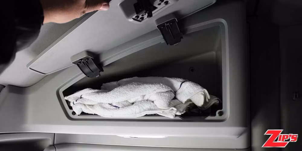 Picture of 2016 Kenworth T880 w/44" Sleeper Road Tractor, 23169