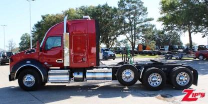 Picture of 2016 Kenworth T880 w/44" Sleeper Road Tractor, 23169